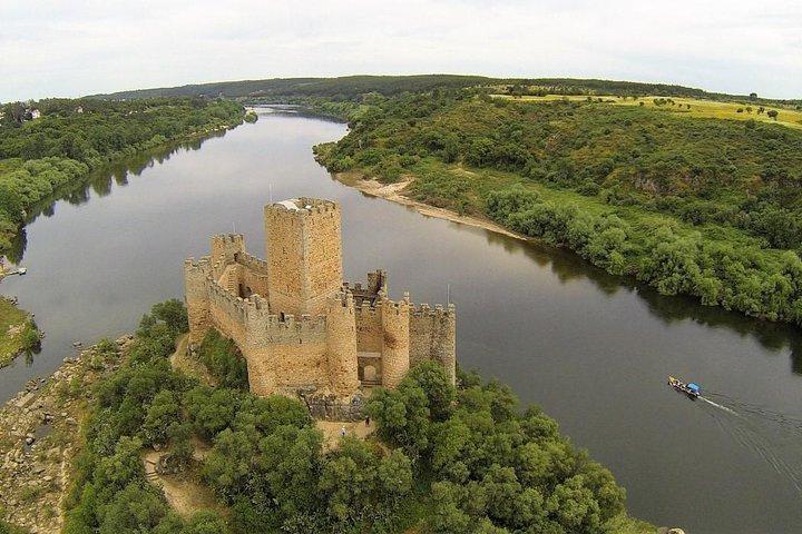 Knight Templars Private Day Tour FROM LISBON - Almourol Castle and Tomar
