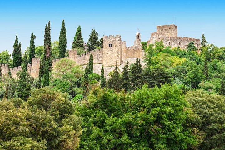 Knight Templars Private Day Tour FROM LISBON - Almourol Castle and Tomar