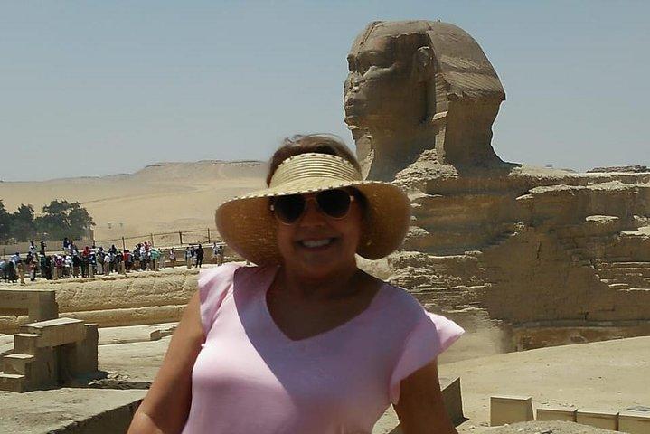 All Inclusive day tour to Giza pyramids, Egyptian museum and Felucca