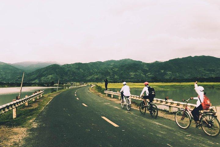 Half-Day Da Lat Tour to Countryside by Easy Rider