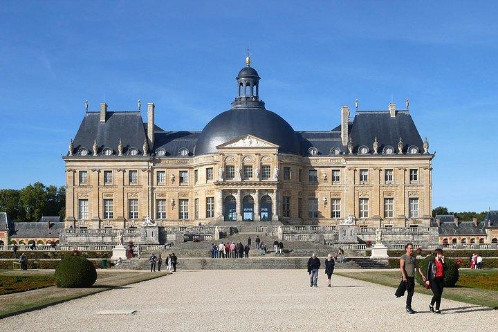 Vaux-Le-Vicomte Castle - Transportation Private Trip