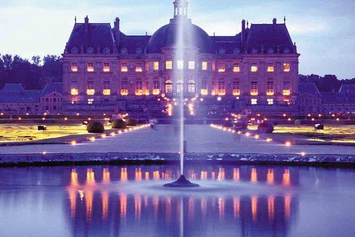 Vaux-Le-Vicomte Castle - Transportation Private Trip