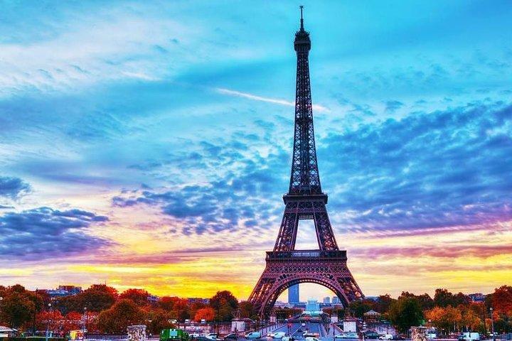 Paris By Day - Motion Tour - Private Tour