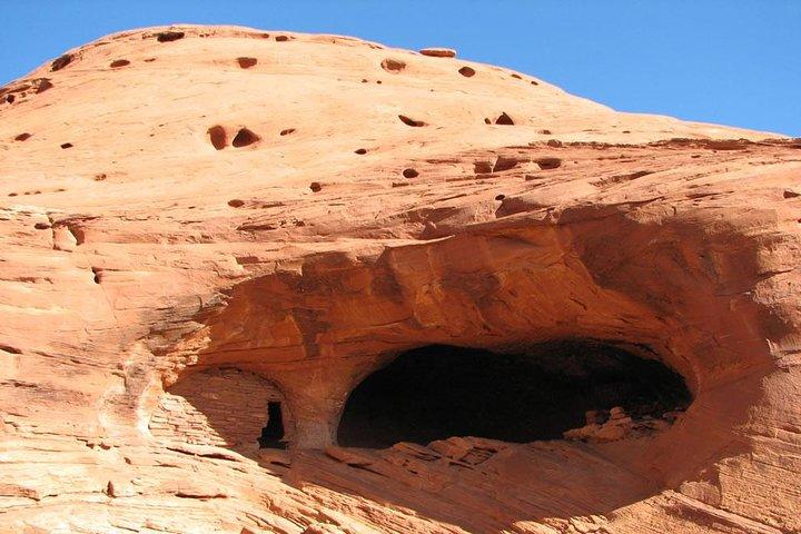 Mystery Valley & Monument Valley All Day Tour