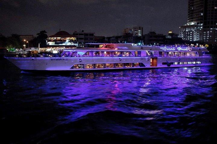 Grand Pearl Dinner Cruise on Bangkok River (with Hotel transfers)