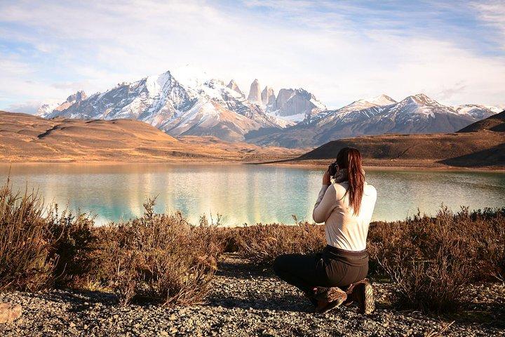 13-Day Best of Patagonia Tour from El Calafate to Ushuaia: Los Glaciares, Torres del Paine and Tierra del Fuego National Parks