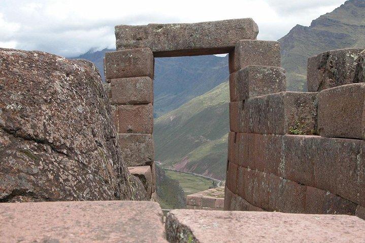 Private Tour to Pisac Market and Pisac Ruins
