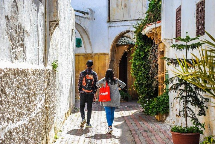 Casablanca Highlights: Medina, Habous & Rick’s Café Photo Stop