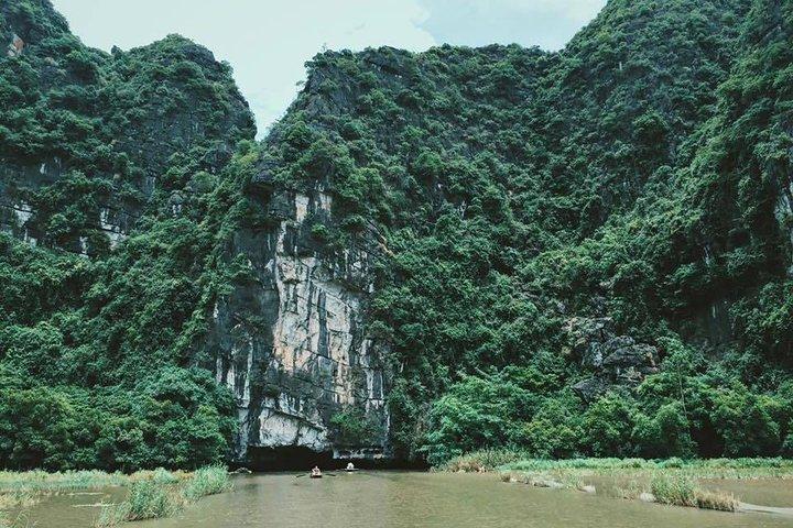Ninh Binh – Van Long Wetland Reserve 2 Days 1 Night