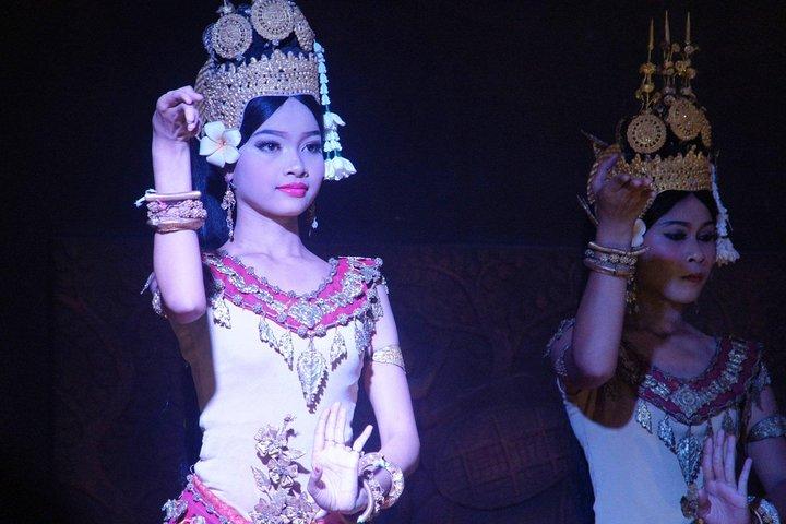 Apsara Dinner Show