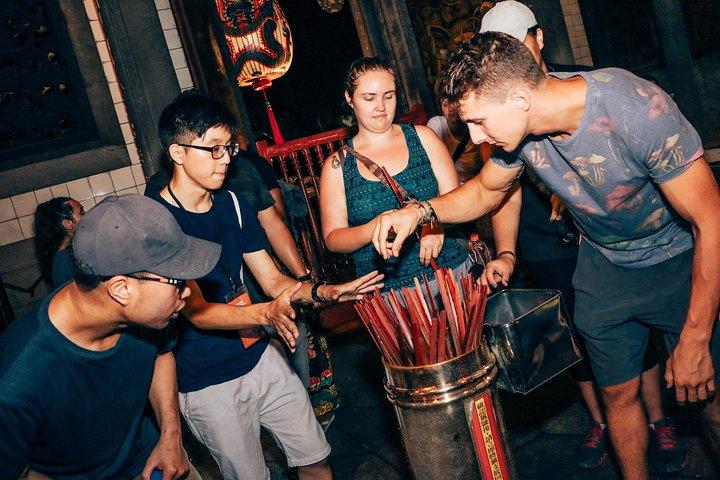 Taipei's Origin & Longshan Temple - Taiwan Cultural Walking Tour