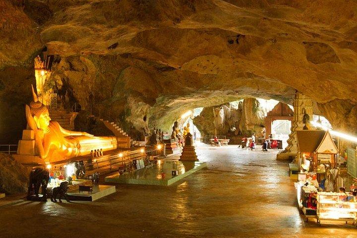 James Bond Island Sightseeing(No Canoeing) Tour by Longtail Boat from Phuket