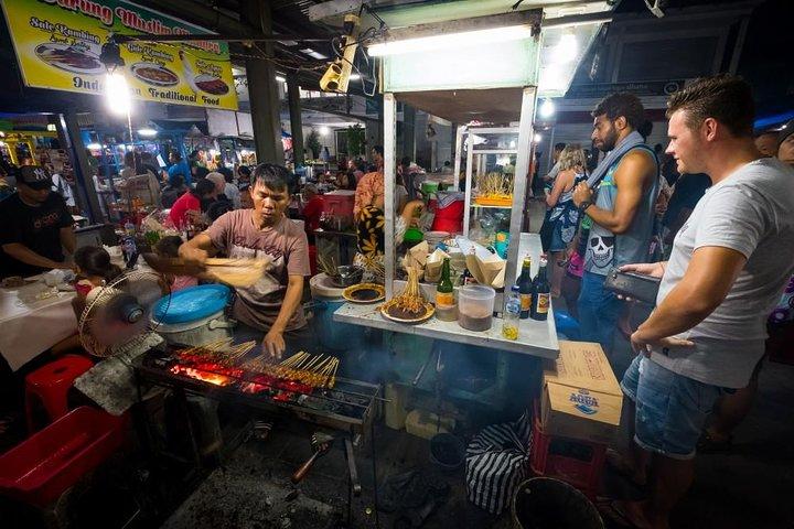 Jakarta Night Tour : Enjoyable Night time in Jakarta (Hotel Pick-up)