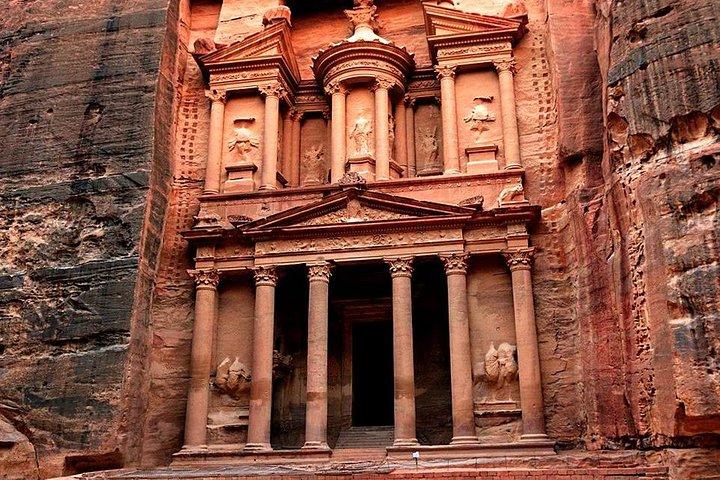 Day Tour To Petra From Amman