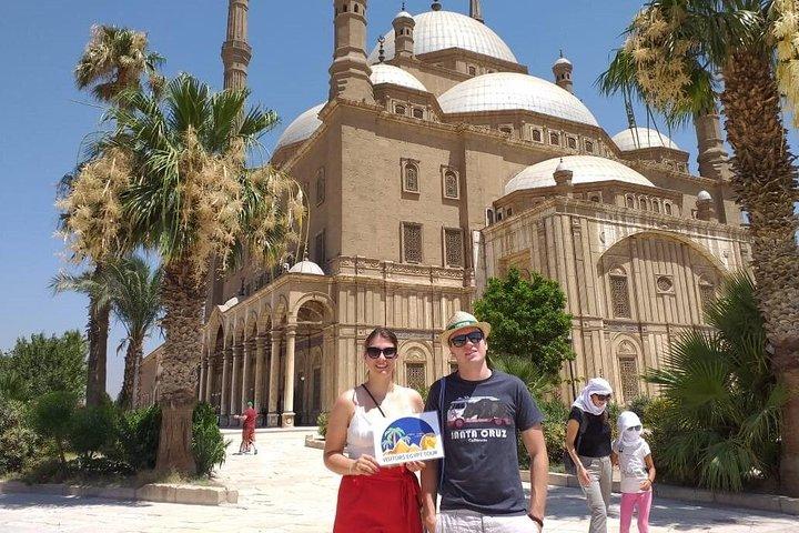 Explore Cairo in 2 Days.