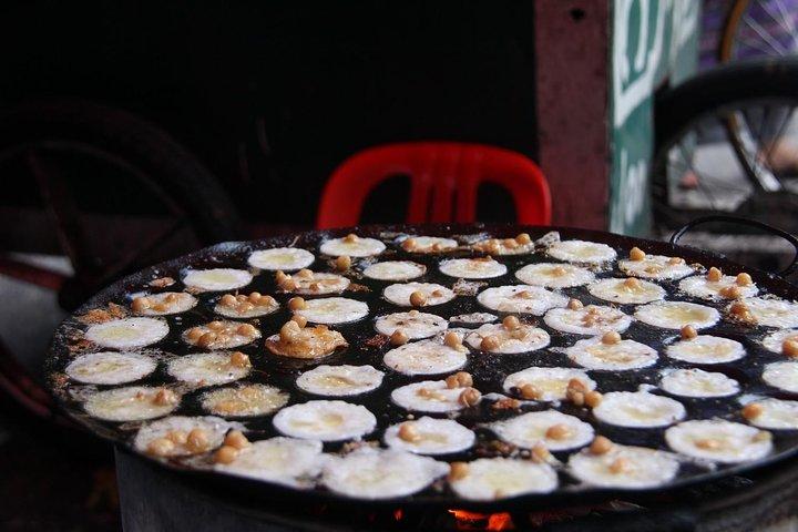 Yangon Evening Street Food and Market Walking Tour