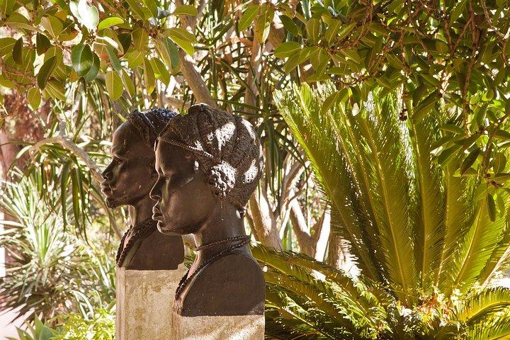 Belém District and the Salazar Dictatorship Legacy - Private Walking Tour