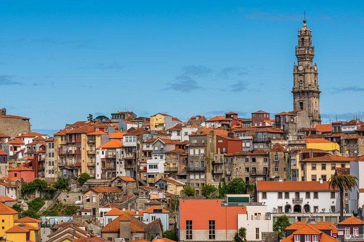 Porto and its charms - Tour from Lisbon