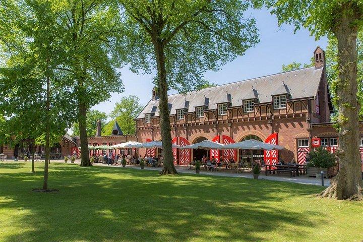 Private Transfer from Brussels to Amsterdam stopping in De Haar Castle