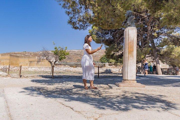 Knossos Palace: Self-Guided Audio Tour on your Phone (without ticket)