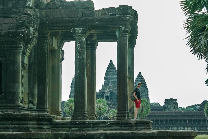 Angkor Wat Sunrise or Sunset Tour from Siem Reap with Guide