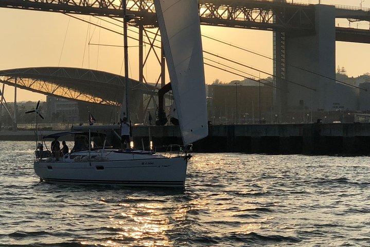 Two-Hour Private Sailing Trip in Lisbon
