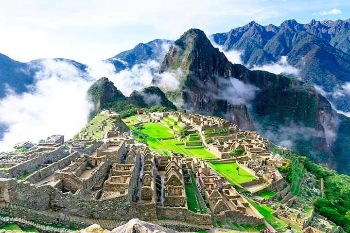 Tour to Machu Picchu Full Day From Cusco