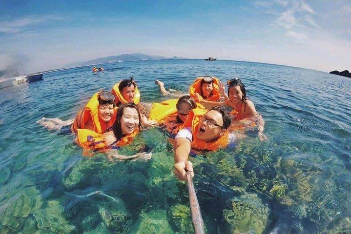 Cham Island Snorkeling Tour