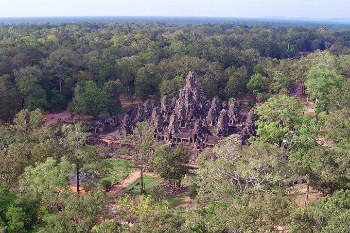 Angkor Wat Sunrise Guided Join-In Tour/Private Tour