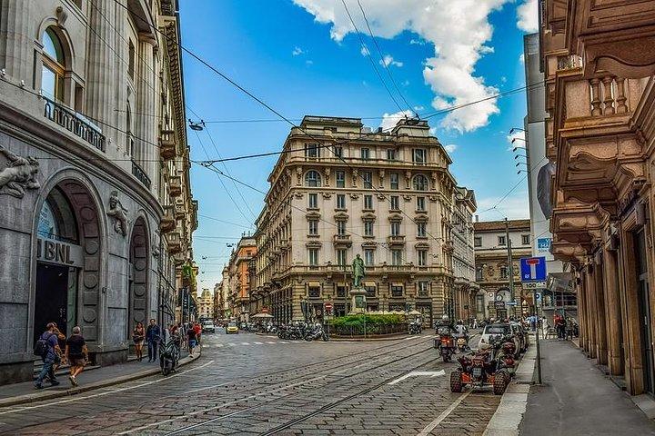 San Siro Stadium & Milan Highlights Private Tour with Pickup