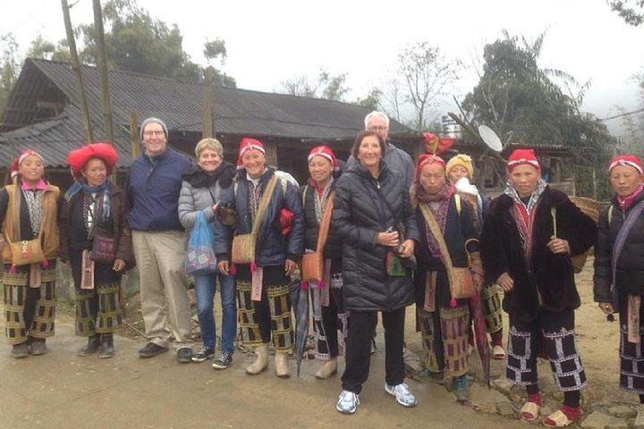 Sapa Trekking Tour by Night Train from Hanoi 3 Night - 2 day Small-Group