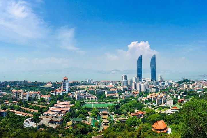 Flexible Private Xiamen Layover Tour with Meal
