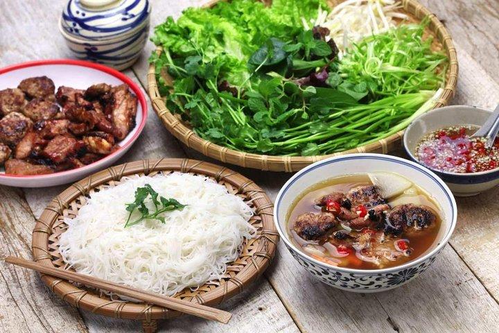 Hanoi Culinary Walking Exploration