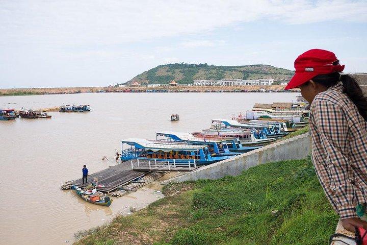 Siem Reap Lake-Side Village Tour