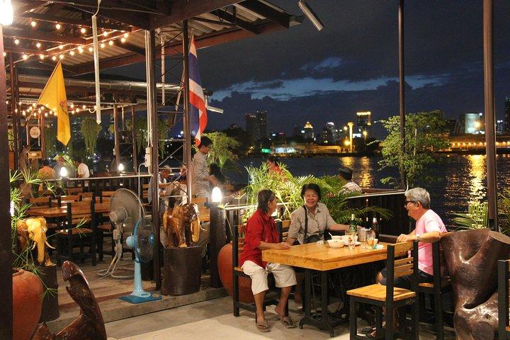 Bamboo Bicycle Tour in twilight: watch dancing Fireflies in Bangkok