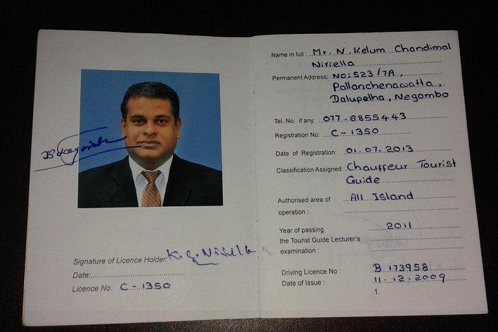 Kandy city tour & Back to Negombo with License chauffeur guide