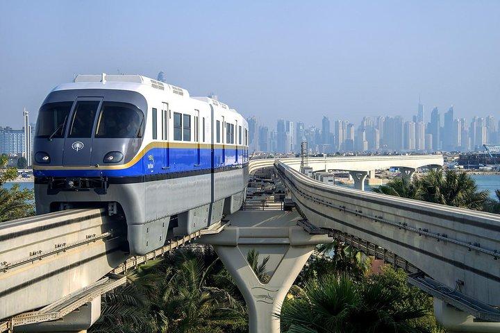 Half-Day Dubai Modern City Tour with Burk Khalifa Photo Stop