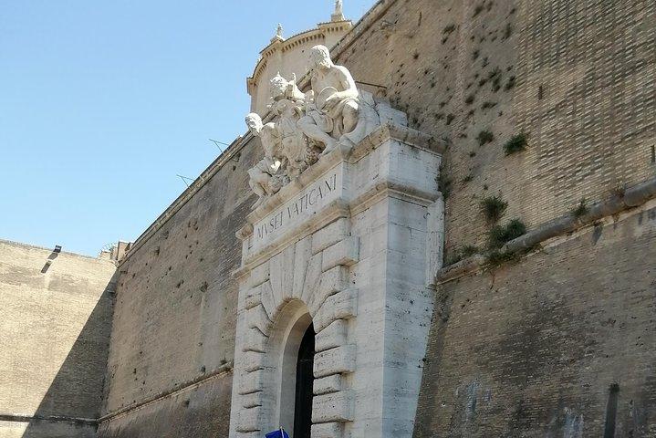 Guided tours in Spanish with skip-the-line ticket for Vatican City
