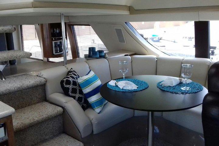 Playa Mujeres rent a Yacht 4hrs with Food and drinks aboard CA55