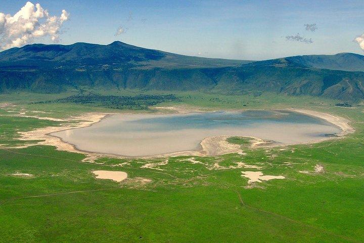 3 days Safari to Tarangire ,Lake Manyara and Ngorongoro crater