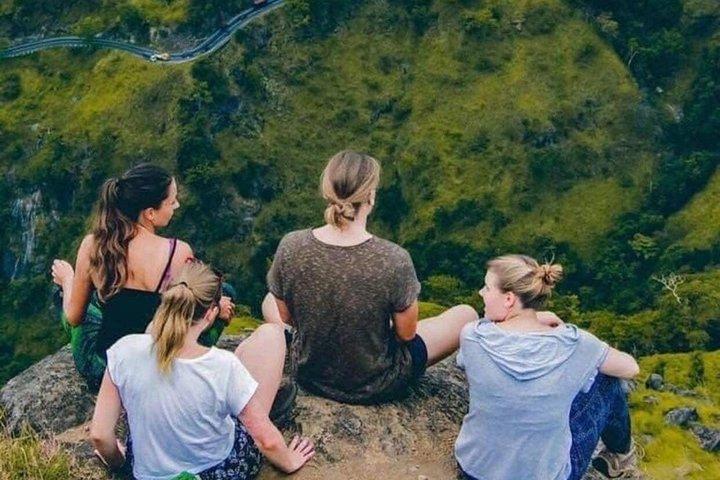Sri Lanka budget tour package 8 days with driver,vehicle and H/B accommodations.