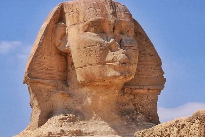 Pyramids of Giza & the Egyptian museum full day tour