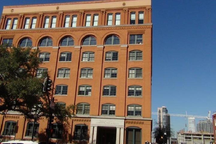 JFK Assassination Tour with Lee Harvey Rooming House