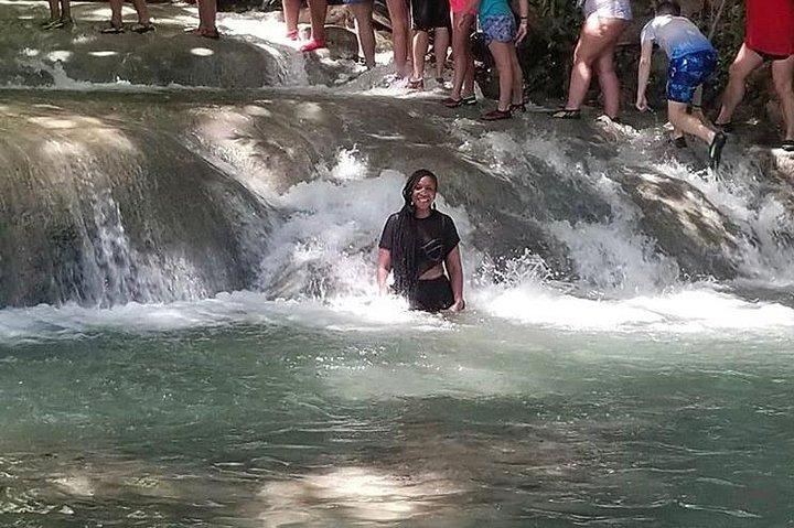 Private Tour Montego Bay To Blue Hole and Dunns River falls