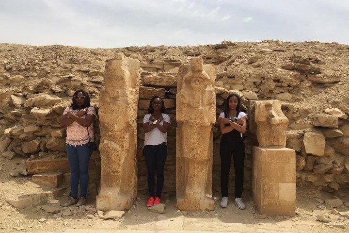 Private Tour: Giza Pyramids, Sphinx, Memphis, Saqqara
