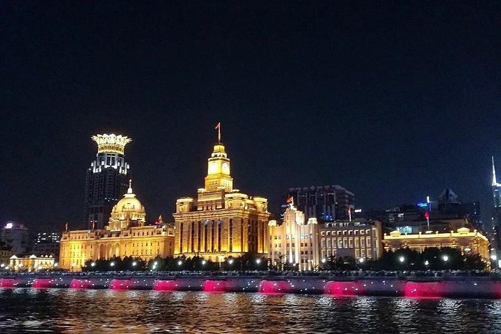 Shanghai Night River Cruise VIP Seating with Private Transfer and Dinner Option