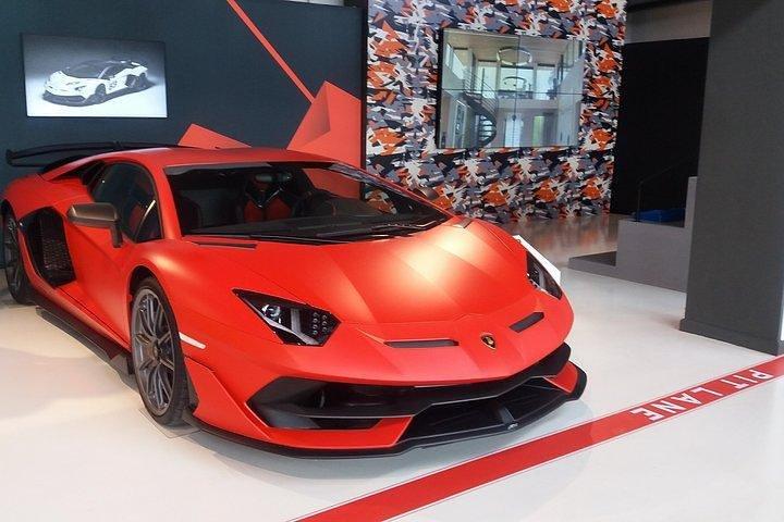 Create your Lamborghini and Ferrari day from Venice
