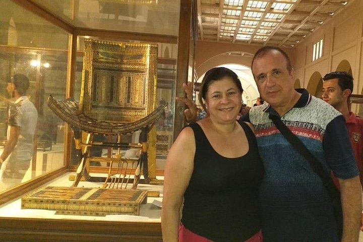 Pyramids of Giza and the Egyptian Museum Trip