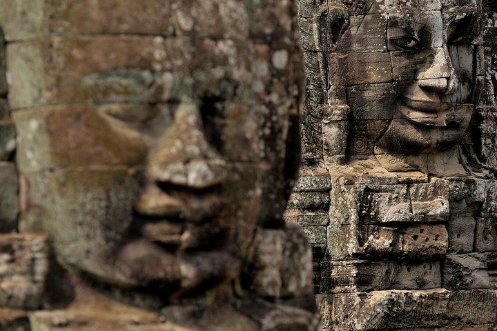 Full-Day Angkor Temple Complexes Discovery Tour by Join-In Minivan