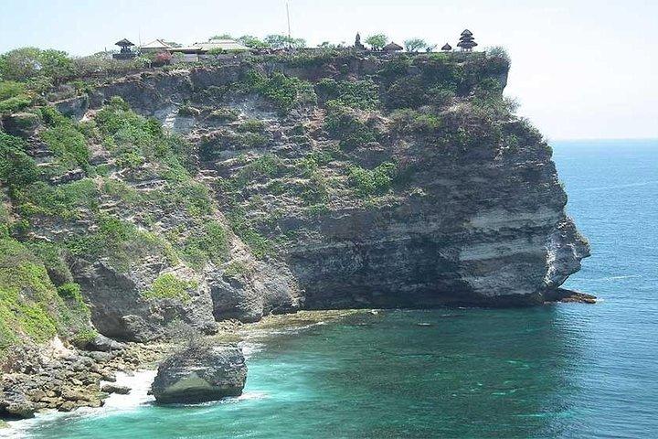 Halfday Tour:Uluwatu Temple,Kecak Dance and Dinner Jimbaran Beach with Transport